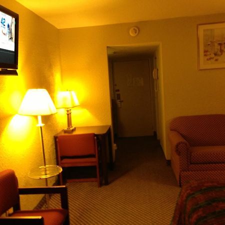 Americas Best Value Inn Macomb Eksteriør bilde